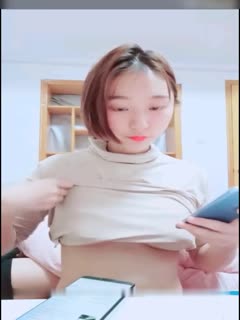 这美乳真挺直短发可爱小辣妈[补录]