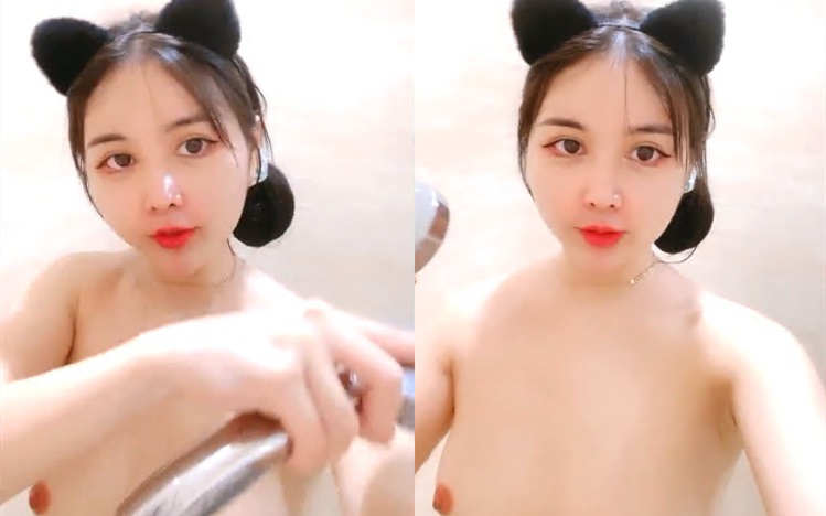 00后卡哇伊美少女 湿身诱惑掰穴特写毛毛浓密